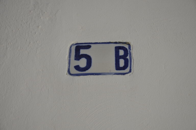 corte_manfredi_targhetta_5B