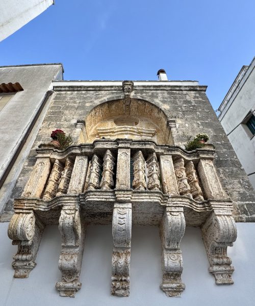 balcone_alessano_corte_manfredi